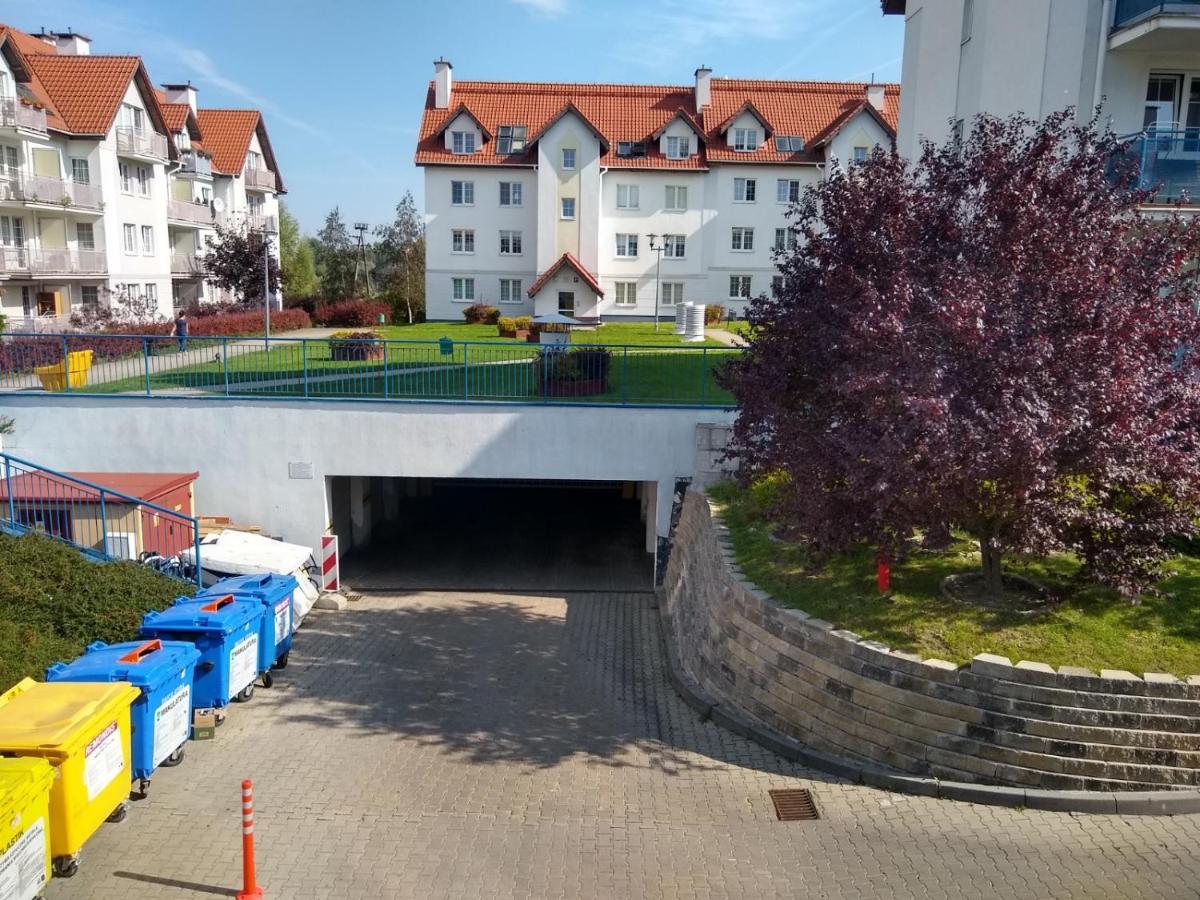 Green Apartment Z Bezplatnym Parkingiem Olsztyn  Exterior photo
